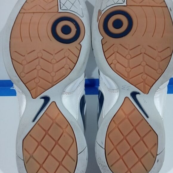 Nike Women's Air Ultimate Dig 407869-101 - Picture 6 of 7